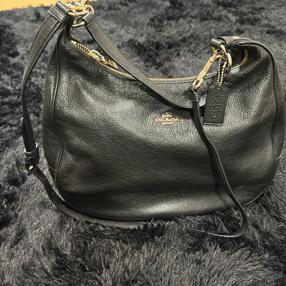 Vintage COACH HARLEY HOBO IN PEBBLE LEATHER